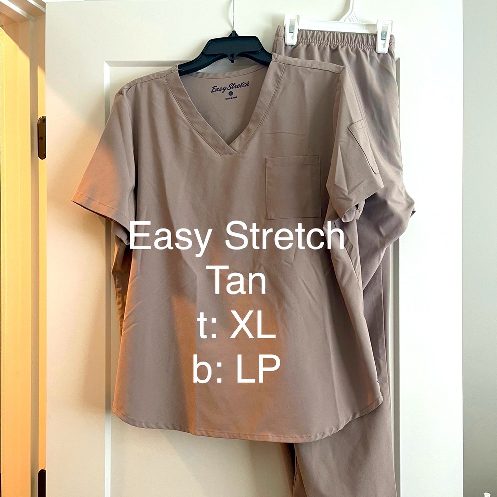 Easy Stretch scrub set
